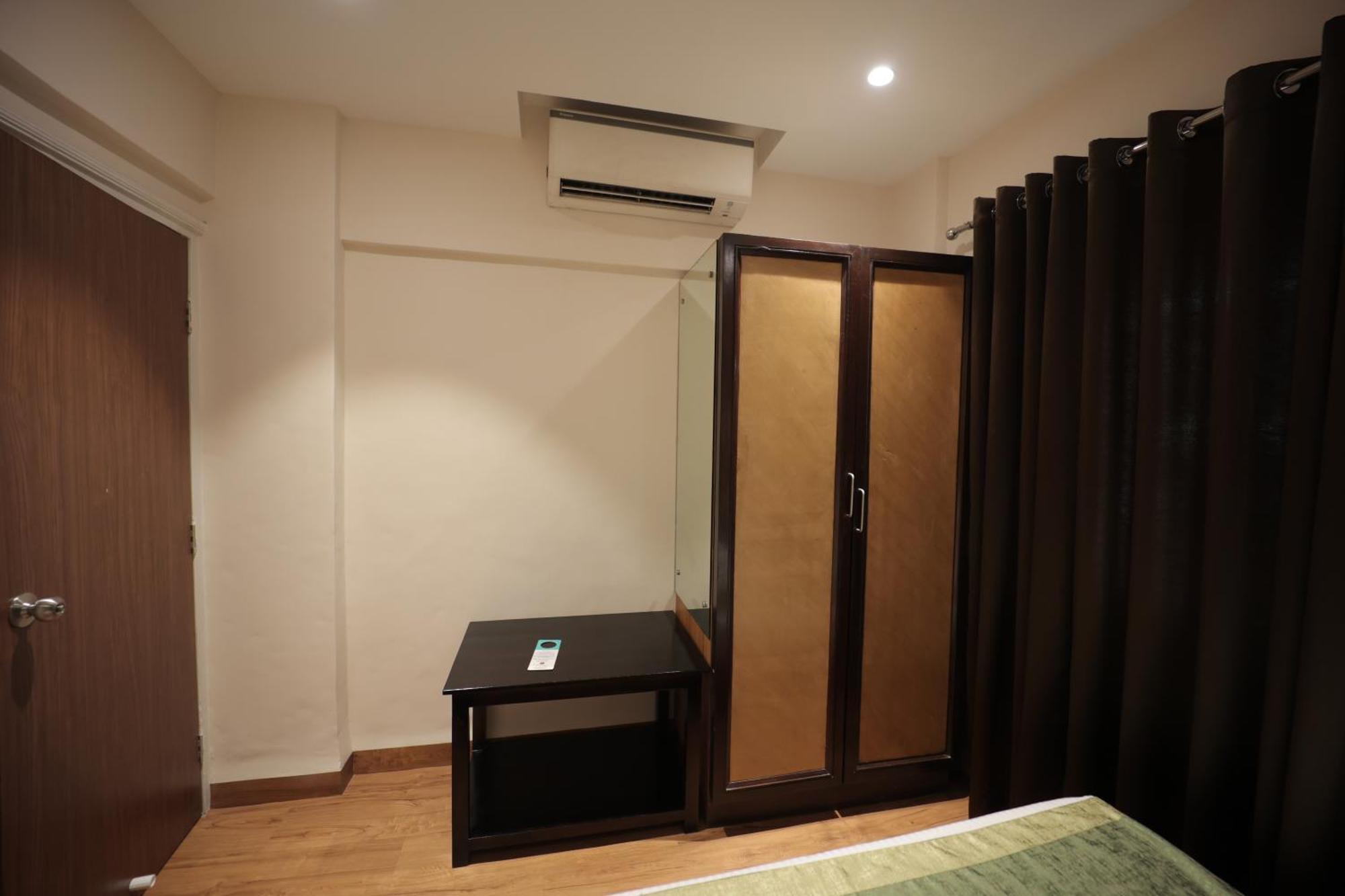 The Byke Studio Pure Veg Apartment, Тане Екстериор снимка