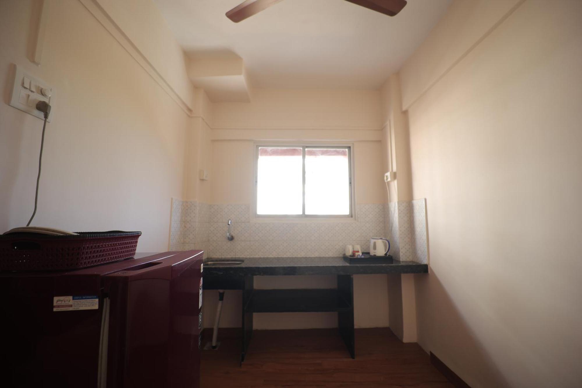 The Byke Studio Pure Veg Apartment, Тане Екстериор снимка