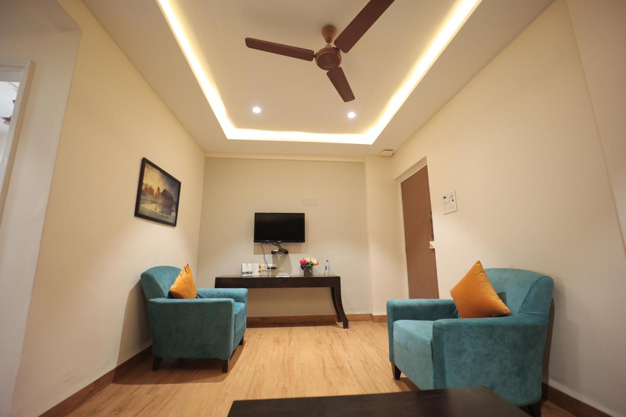 The Byke Studio Pure Veg Apartment, Тане Екстериор снимка